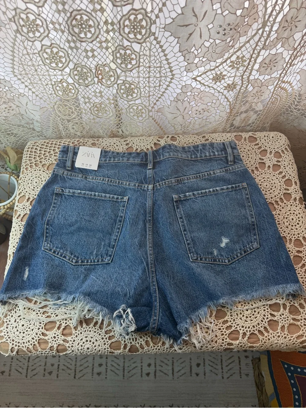 Zara Blue Distressed High-Rise Denim Shorts size 12 - Picture 3 of 8